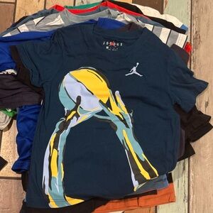 Jordan Kids T-Shirt in Navy with Basketball Graphic